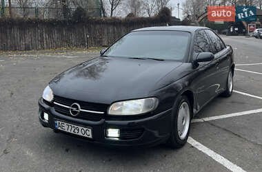 Седан Opel Omega 1995 в Дніпрі