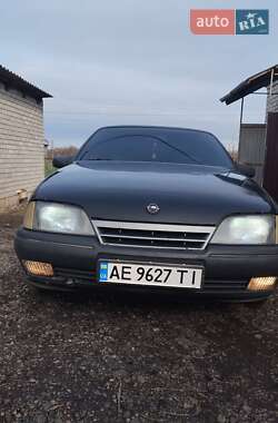 Седан Opel Omega 1990 в Новомосковську