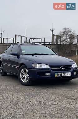 Седан Opel Omega 1995 в Выпасном