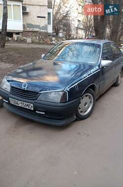 Седан Opel Omega 1987 в Чернівцях