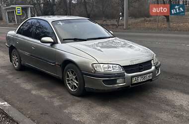 Седан Opel Omega 1999 в 