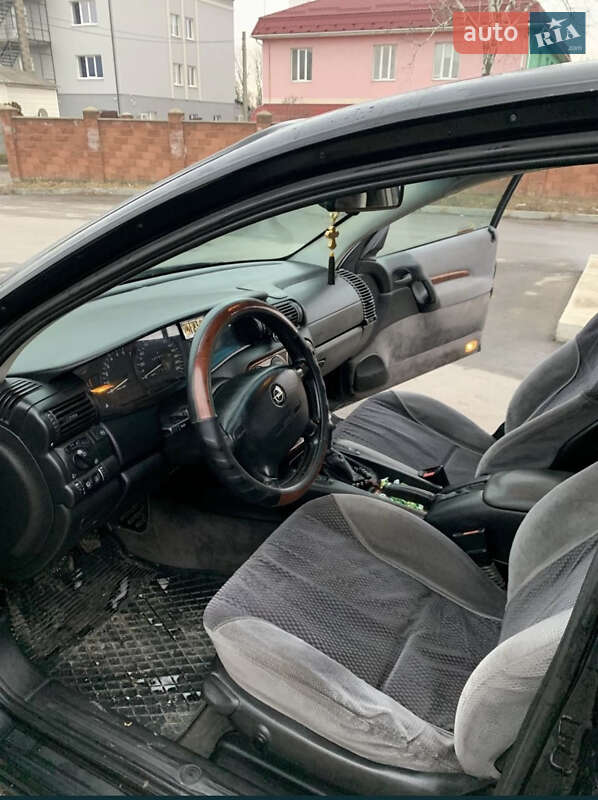 Opel Omega 1996