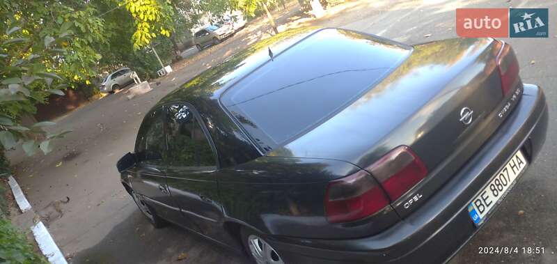 Седан Opel Omega 1999 в Николаеве