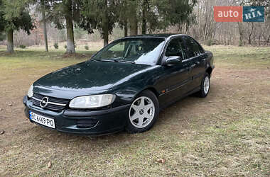 Седан Opel Omega 1996 в Львове