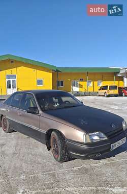 Седан Opel Omega 1986 в 
