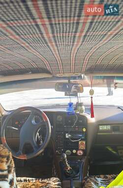 Седан Opel Omega 1986 в 