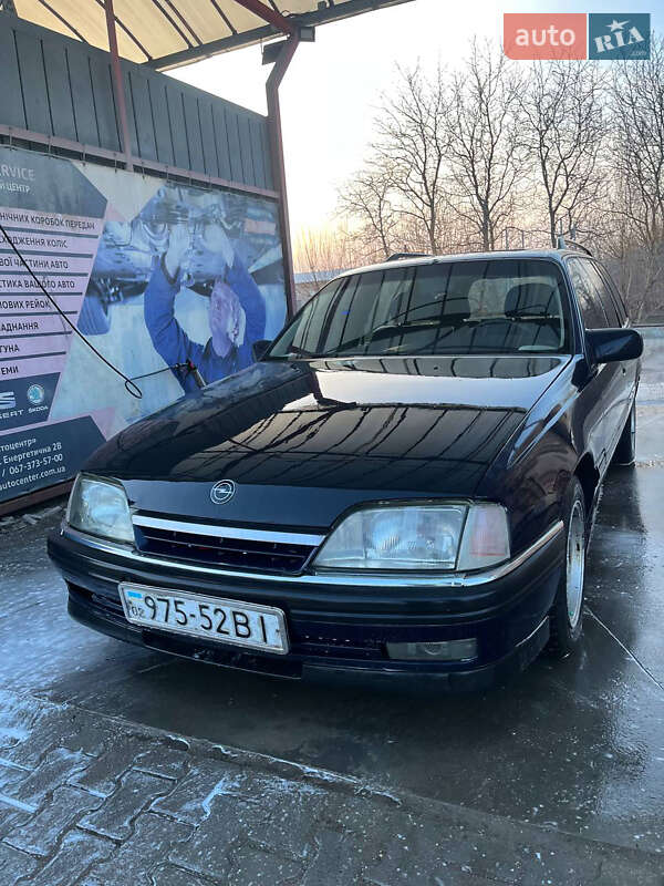 Opel Omega 1990