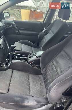 Седан Opel Omega 1998 в 