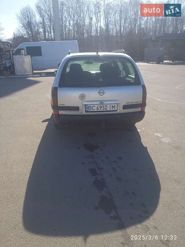 Универсал Opel Omega 1998 в Львове