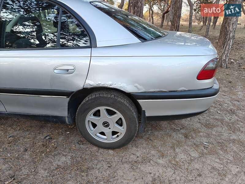 Седан Opel Omega 1997 в Дніпрі