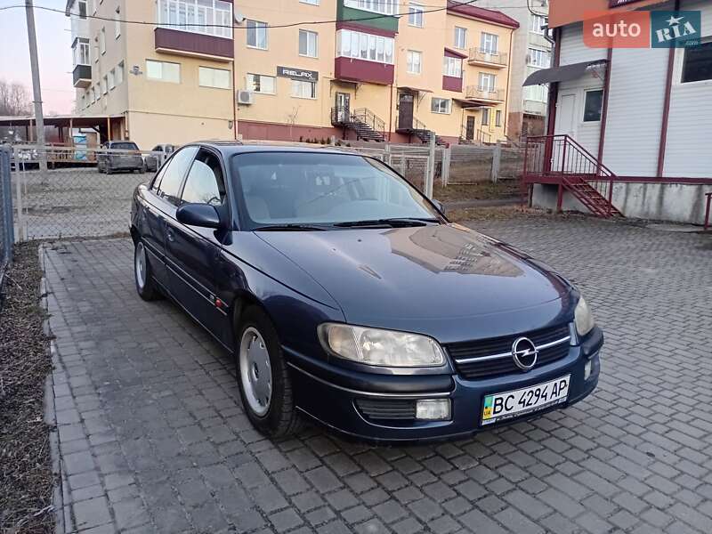 Седан Opel Omega 1996 в Львові