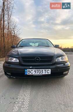 Седан Opel Omega 2001 в Львові