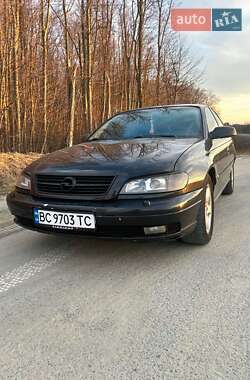 Седан Opel Omega 2001 в Львові