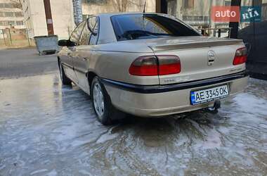 Седан Opel Omega 1998 в Дніпрі