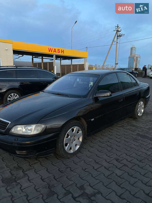 Седан Opel Omega 2001 в Луцке