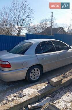 Седан Opel Omega 2000 в Новоднестровске