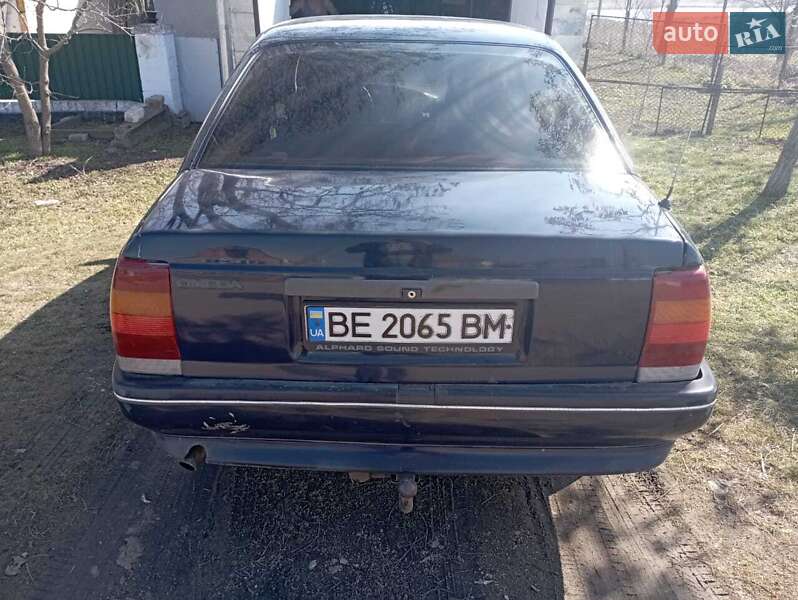 Седан Opel Omega 1988 в Миколаєві фото 3 Седан Opel Omega 1988 в Миколаєві