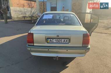 Седан Opel Omega 1988 в 