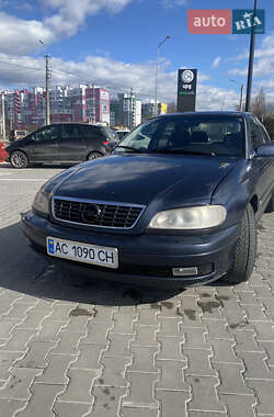 Седан Opel Omega 2001 в Луцке