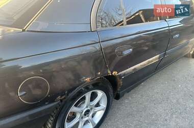 Седан Opel Omega 1995 в 