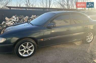 Седан Opel Omega 1995 в 