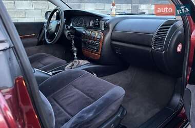 Седан Opel Omega 1999 в 