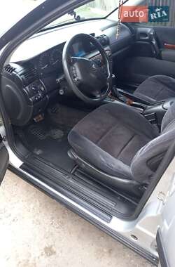 Седан Opel Omega 1998 в 
