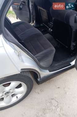 Седан Opel Omega 1998 в 