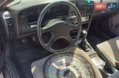 Седан Opel Omega 1988 в Бершаді