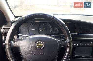 Универсал Opel Omega 2000 в 