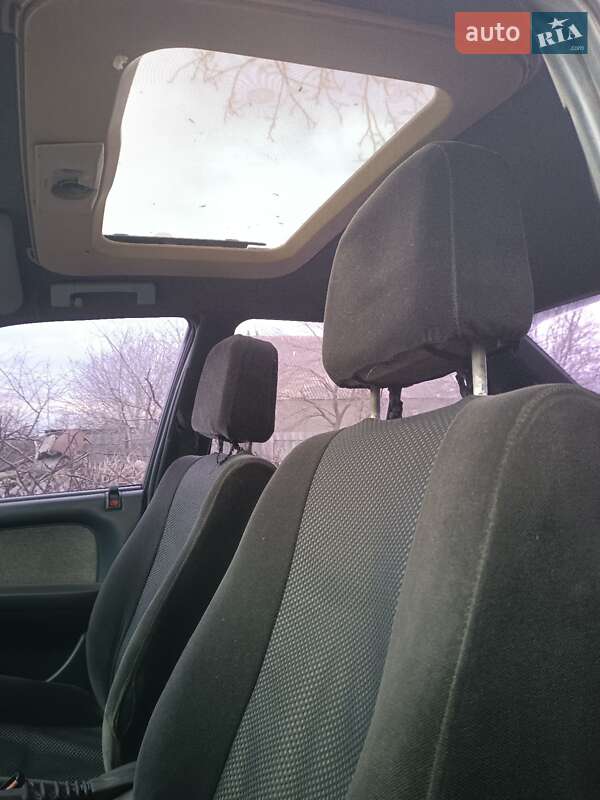 Седан Opel Omega 1988 в Кривом Роге фото 3 Седан Opel Omega 1988 в Кривом Роге