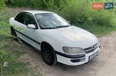 Седан Opel Omega 1995 в 