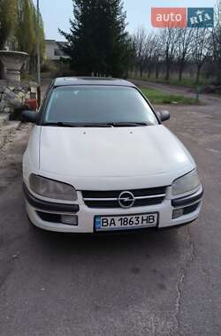 Седан Opel Omega 1994 в Александрие