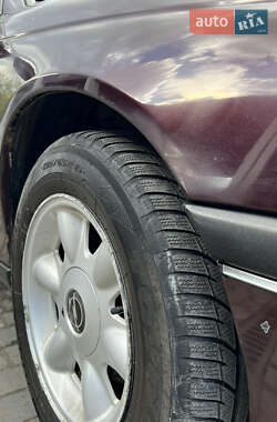 Седан Opel Omega 1995 в 