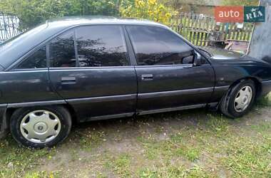 Седан Opel Omega 1989 в 