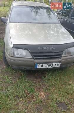 Універсал Opel Omega 1987 в Городищеві