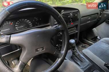 Седан Opel Omega 1992 в 