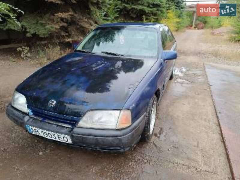 Седан Opel Omega 1992 в 