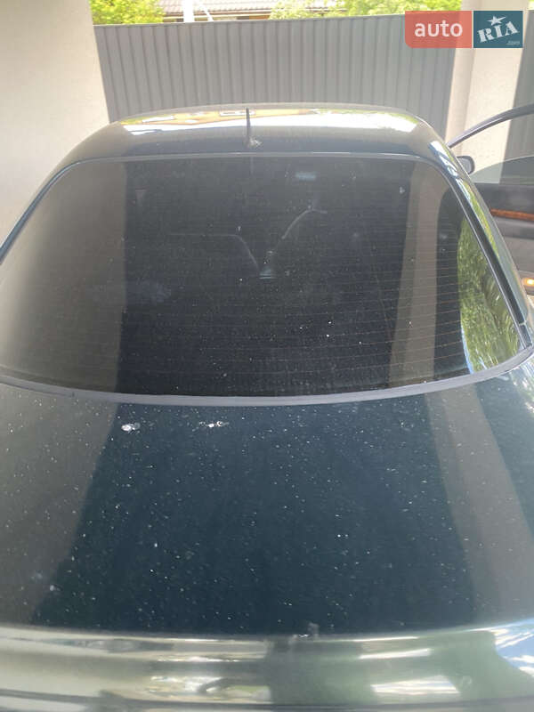 Седан Opel Omega 1998 в 