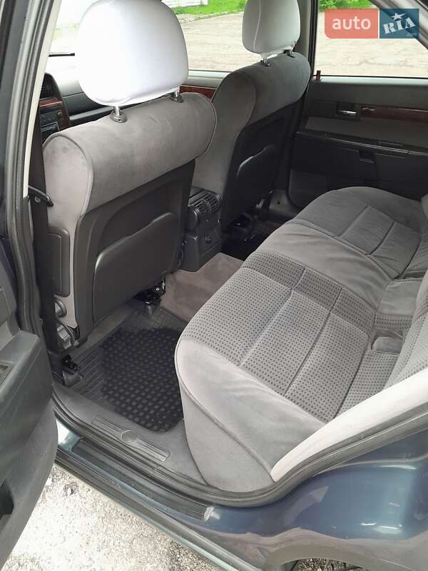 Седан Opel Omega 2001 в Кам'янці