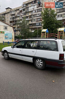 Универсал Opel Omega 1993 в 