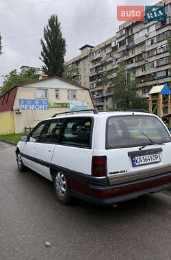 Универсал Opel Omega 1993 в 