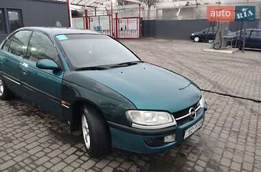 Седан Opel Omega 1995 в Орловщине
