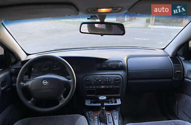 Седан Opel Omega 1997 в 