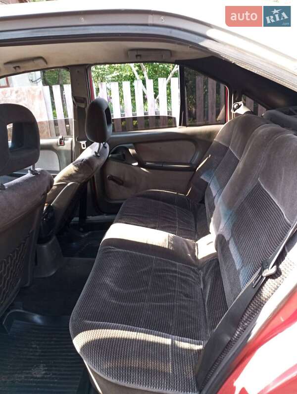 Седан Opel Omega 1987 в Чуднове