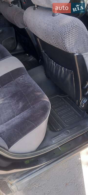 Седан Opel Omega 1994 в Киеве