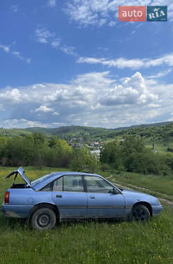 Седан Opel Omega 1986 в 