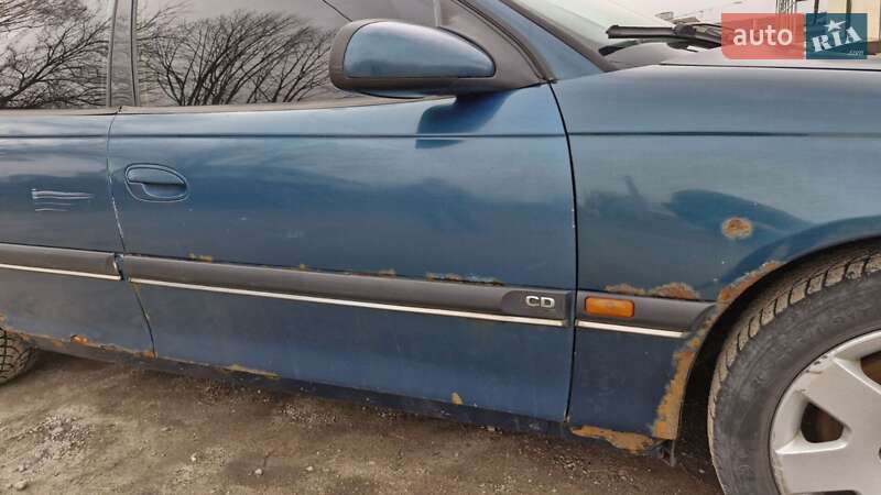 Седан Opel Omega 1997 в Дніпрі
