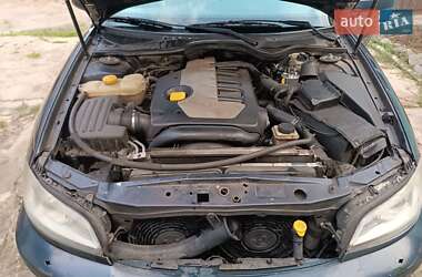 Універсал Opel Omega 2003 в Бучі