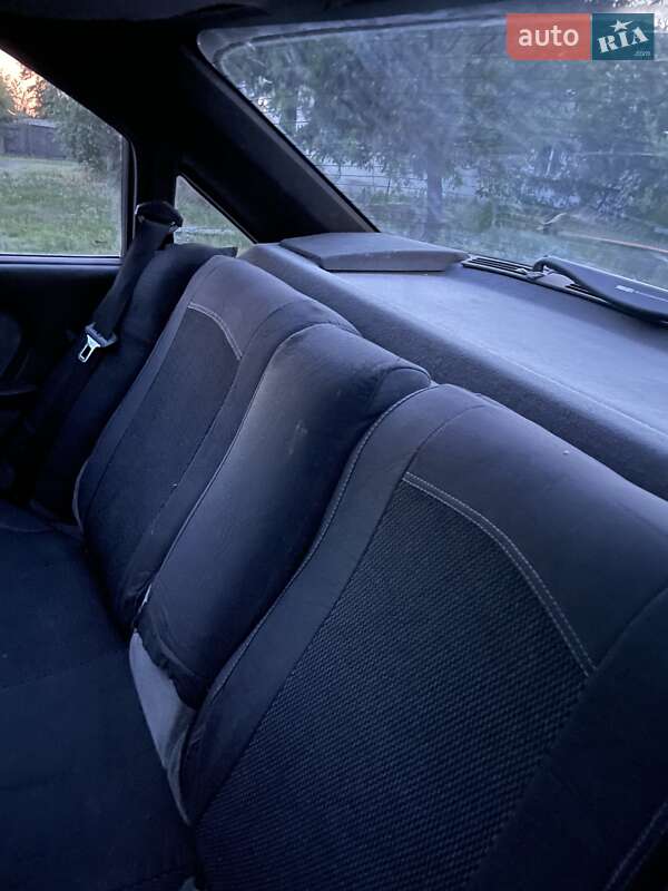 Седан Opel Omega 1991 в Днепре